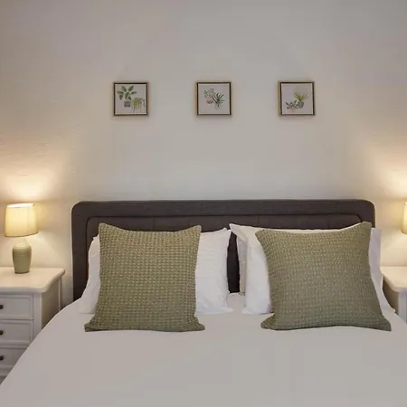 Host & - The Alby Hébergement de vacances Whitby