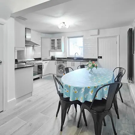 Host & - The Alby Hébergement de vacances Whitby